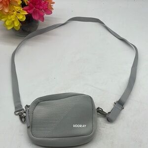 Vooray Gray Crossbody Belt Bag Crossbody Lightweight Travel Bag SM4493
